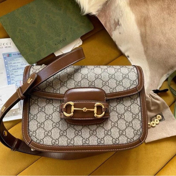 Gucci Brown and Cream Shoulder Bag - Picture 1 of 8